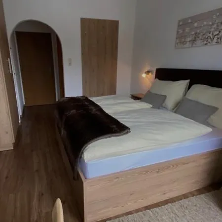 Penz Nyaraló Fügen